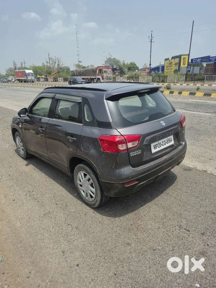 New Condition Car Argent Sale Karna Hi