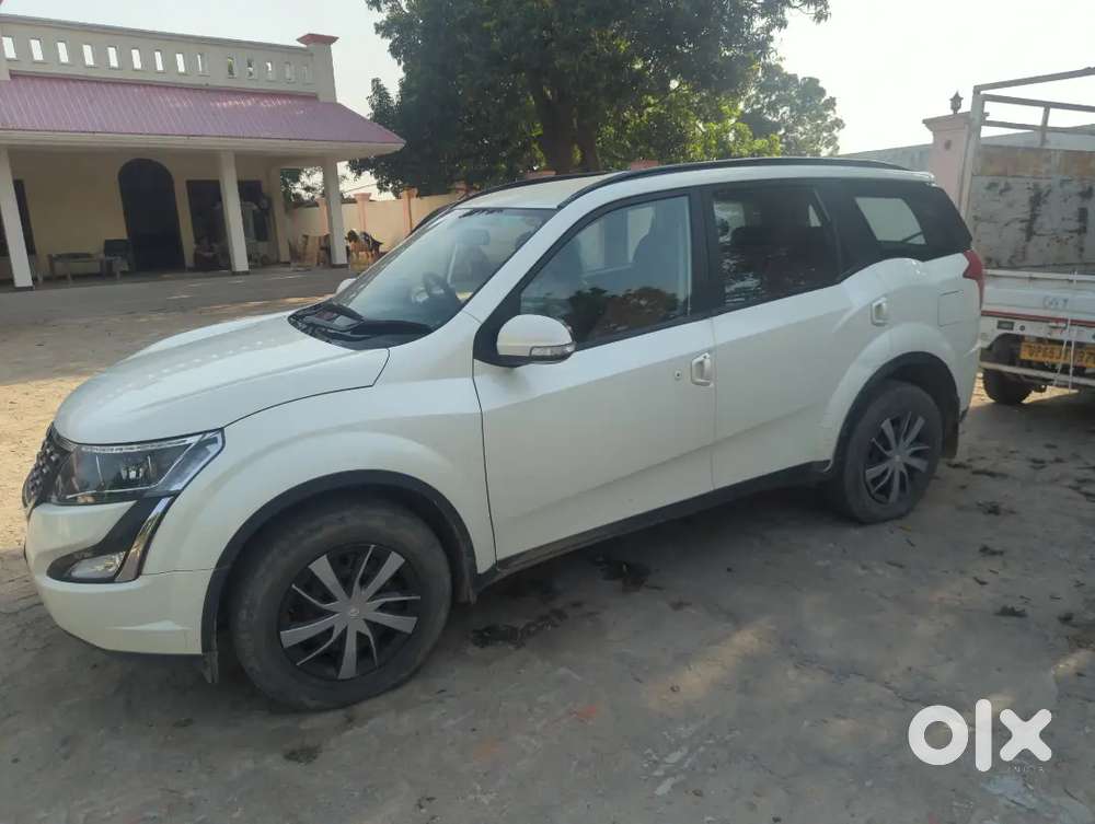 Mahindra Xuv500 2018