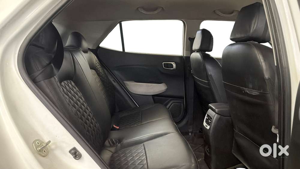 Hyundai Venue 1.2 S (o), 2023, Petrol