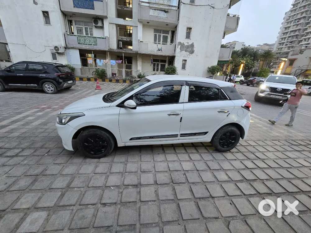 Hyundai New I20 2015 Petrol Well Maintained