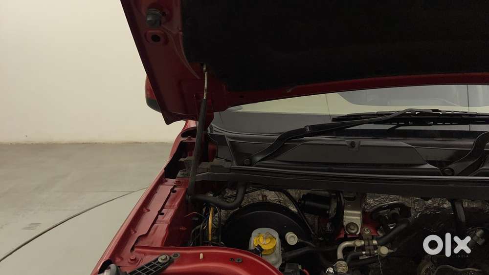 Mahindra Tuv 300 T6 Plus, 2017, Diesel