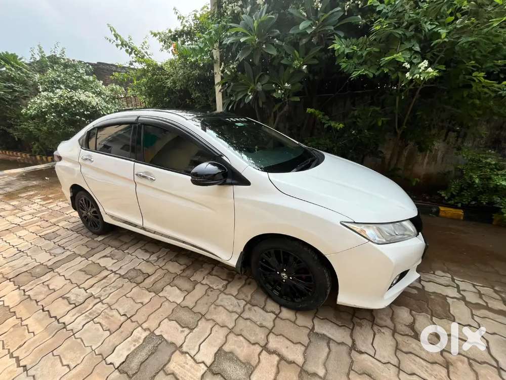 Honda City Vx Automatic Petrol/cng 2017
