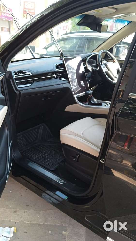 Mg Hector Petrol 2023 Savvy Pro