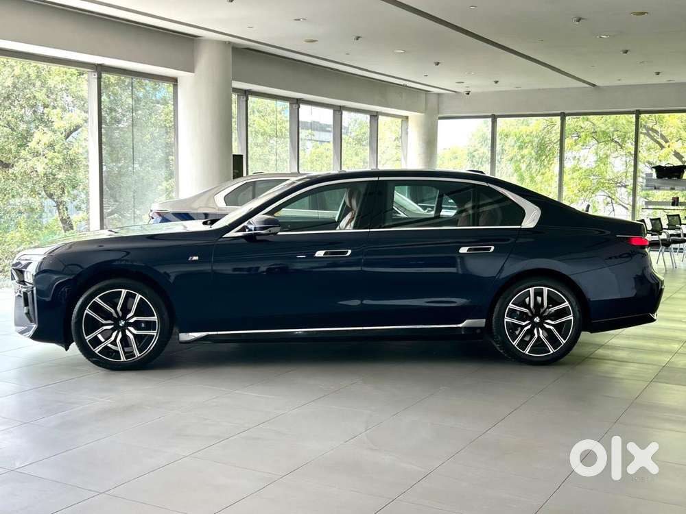 Bmw 7 Series 740i M Sport Petrol Automatic, 2023, Petrol
