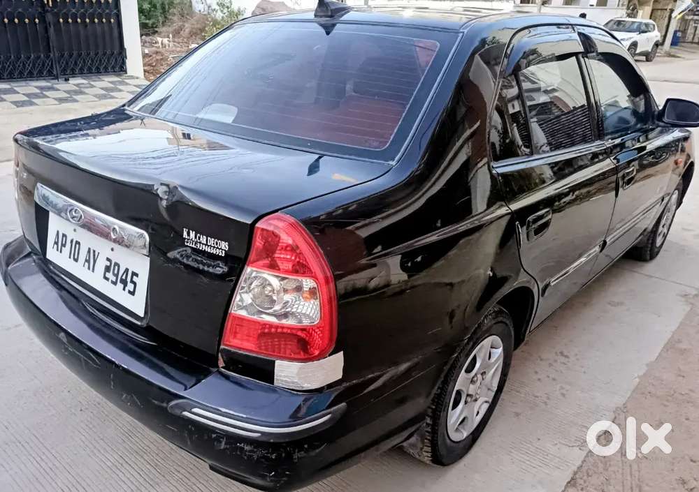 Accent Executive 2011 Single Hand