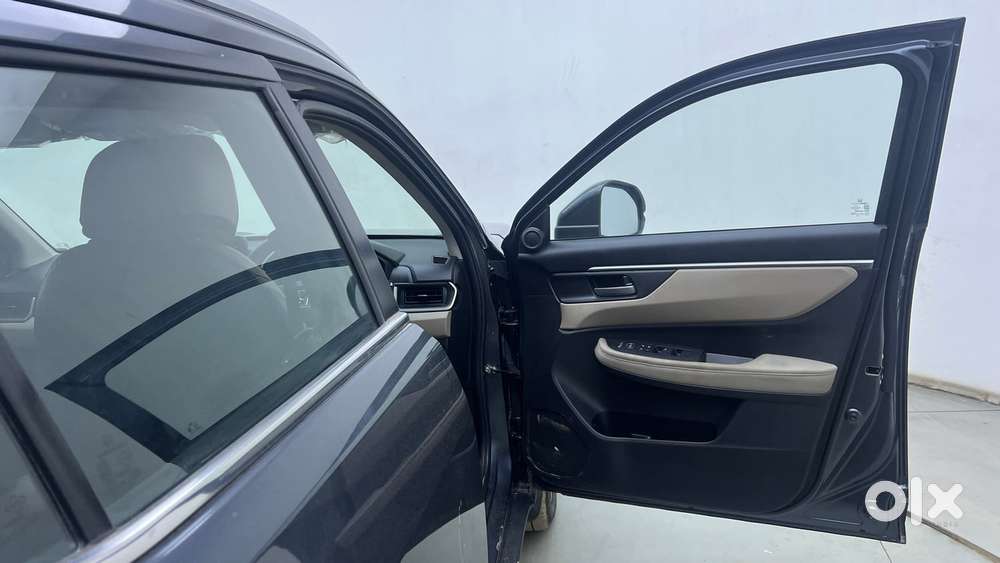 Honda Elevate Vx Mt, 2025, Petrol