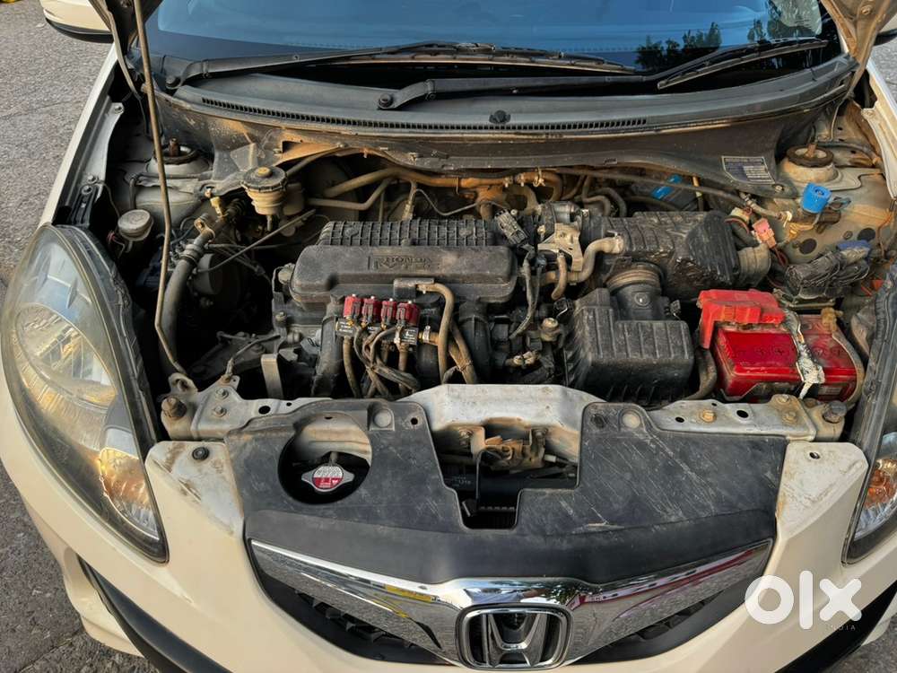 Honda Brio Vx Mt 2017