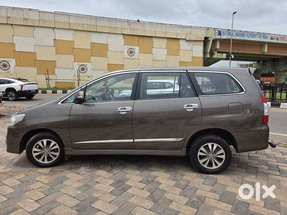 Toyota Innova 2.5 V 7 Str, 2016, Diesel