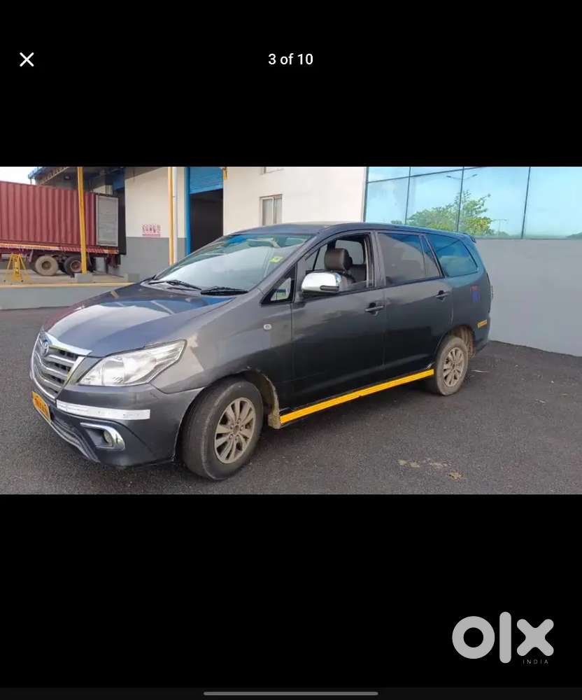 Toyota Innova 2015 Diesel 325000 Km Driven