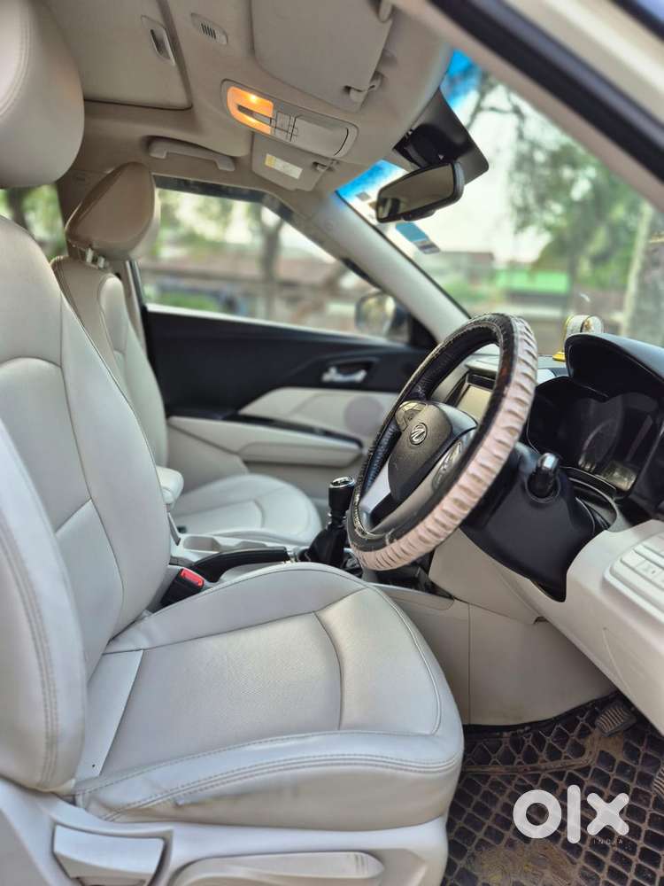 Mahindra Xuv300 W8 Option, 2021, Petrol