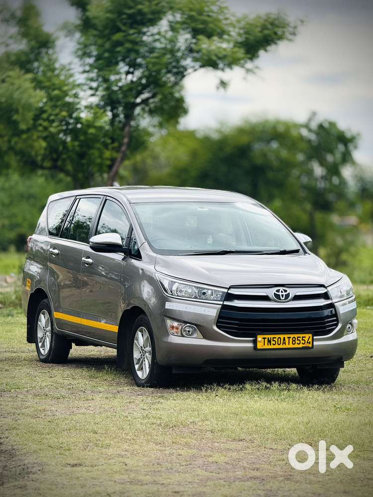 Toyota Innova Crysta 2.4 G Mt 8s, 2019, Diesel