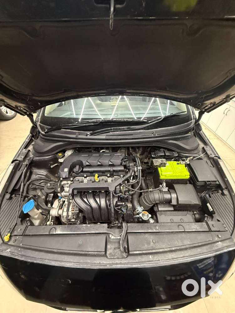 Hyundai Verna Petrol Mt 2022 All Original Car With 1 Year Gaurantee