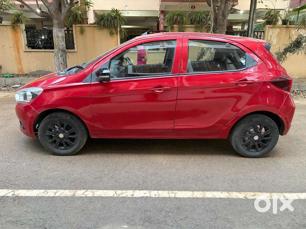 Tata Tiago Xz, 2016, Petrol