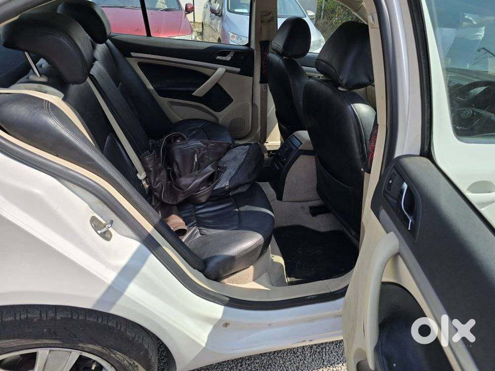 Skoda Laura 1.9 Tdi Mt Ambiente, 2009, Diesel