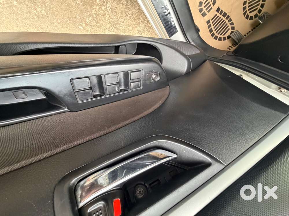 Swift Vxi Maruti Suzuki 2014