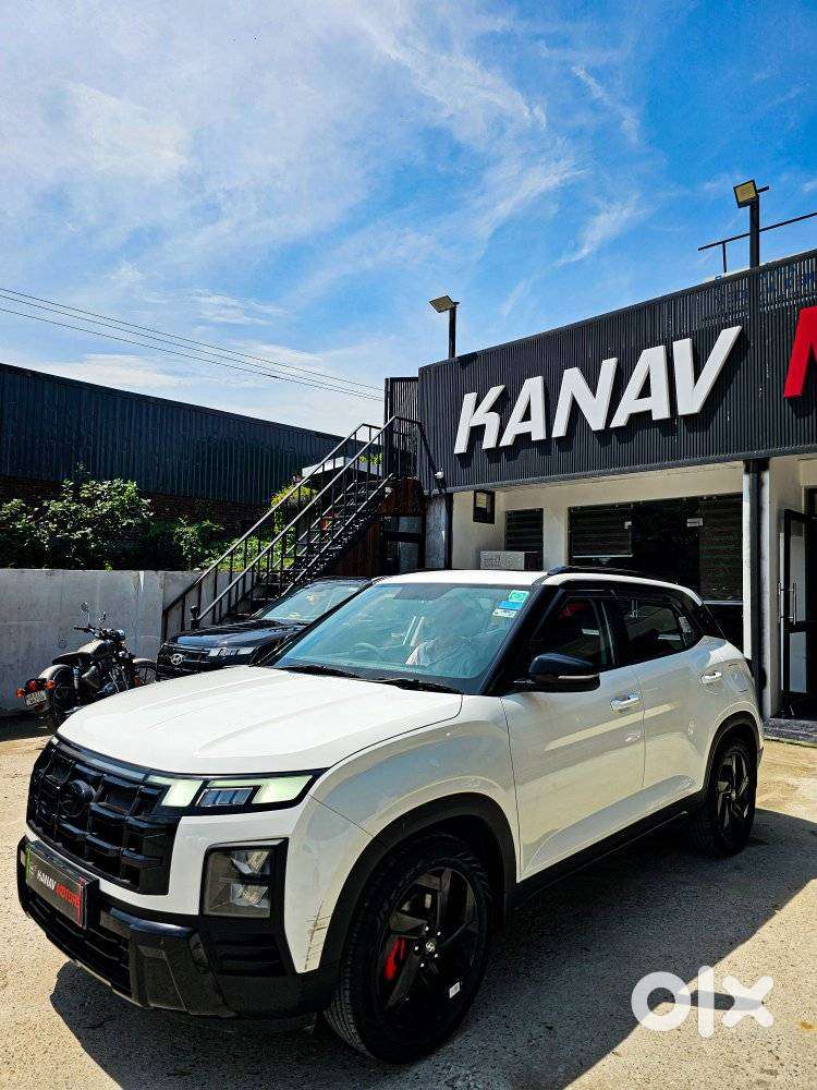 Hyundai Creta 1.5 S Plus Knight Petrol, 2025, Petrol