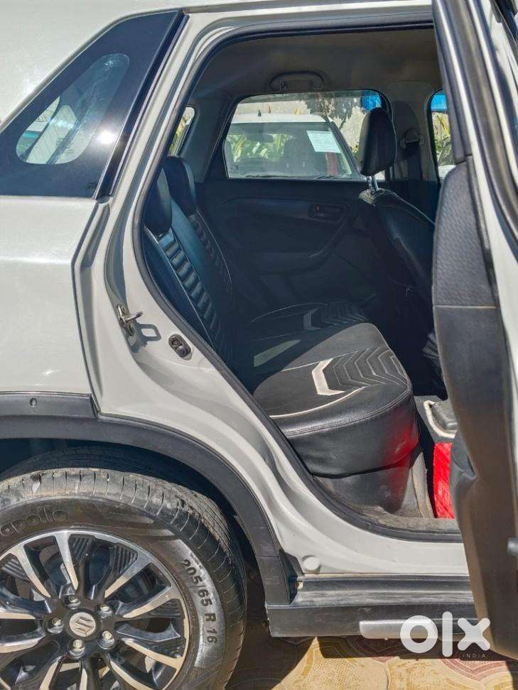 Maruti Suzuki Brezza Vxi At, 2020, Petrol