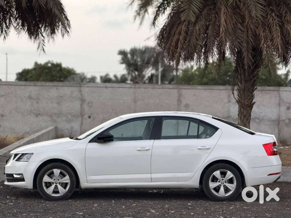 Skoda Octavia 2.0 Tdi Style Plus At, 2018, Diesel