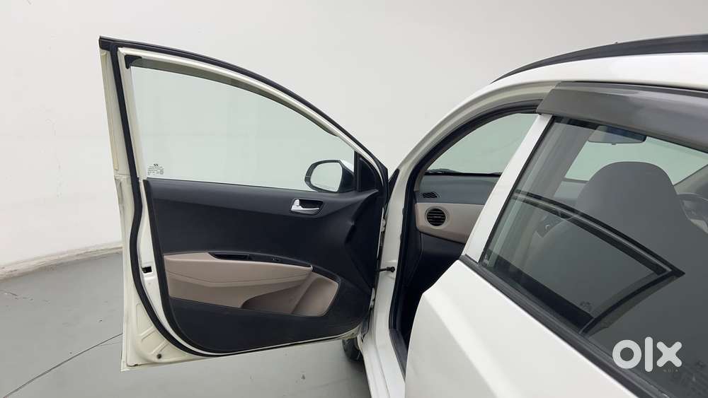 Hyundai Grand I10 1.2 Kappa Sportz, 2015, Petrol