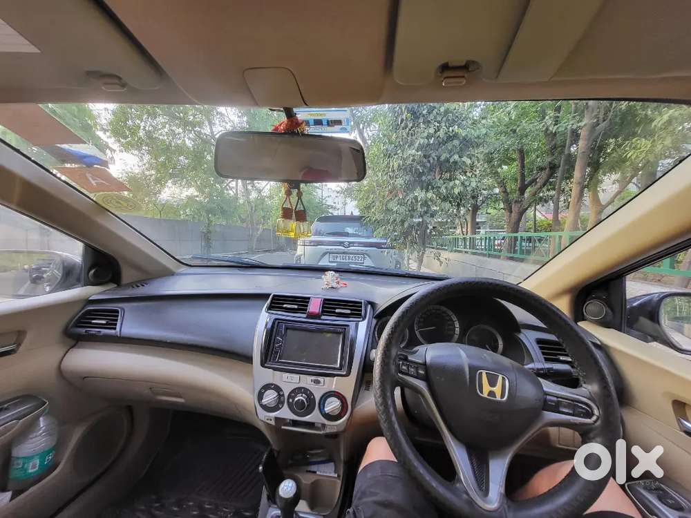 Honda City V Mt With Vvip No. Petrol  Well Maintained Smooth Engine