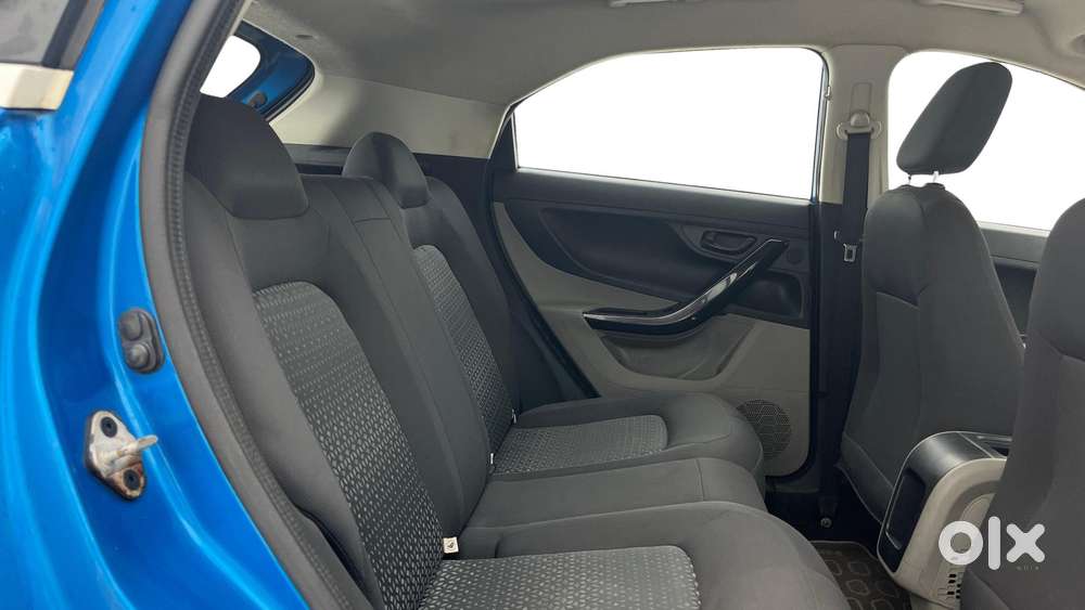 Tata Nexon 1.2 Revotron Xma, 2019, Petrol