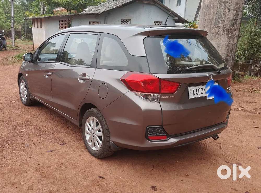 Honda Mobilio 7 Seater