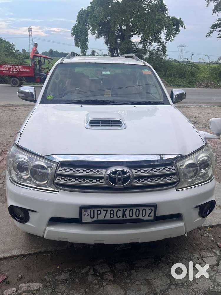 Toyota Fortuner 2011 Diesel 4x4