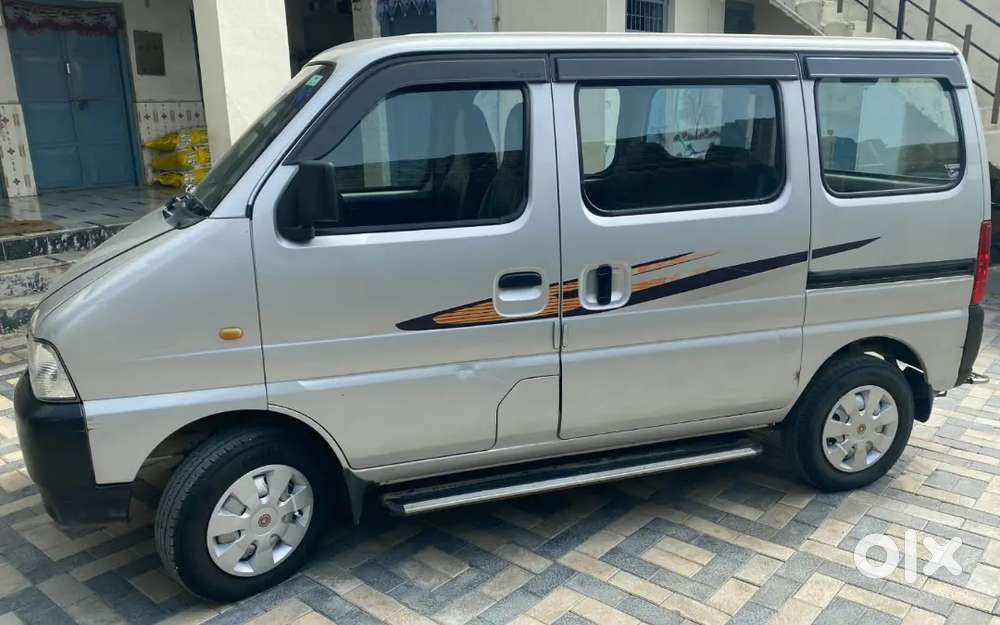 Maruti Suzuki Eeco 2017