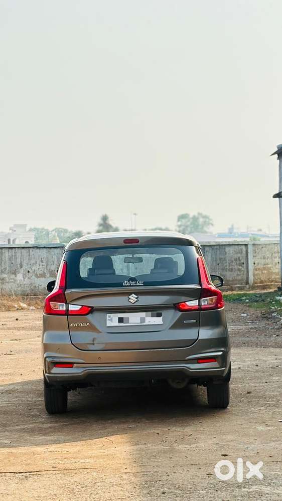 Maruti Suzuki Ertiga Vxi Shvs, 2022, Petrol