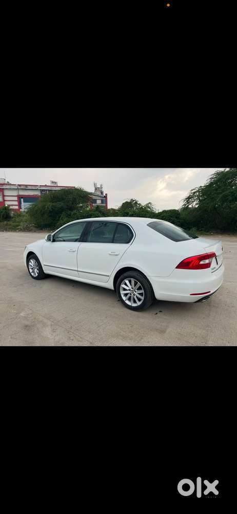Skoda Superb Sportline 2.0 Tdi At, 2016, Petrol