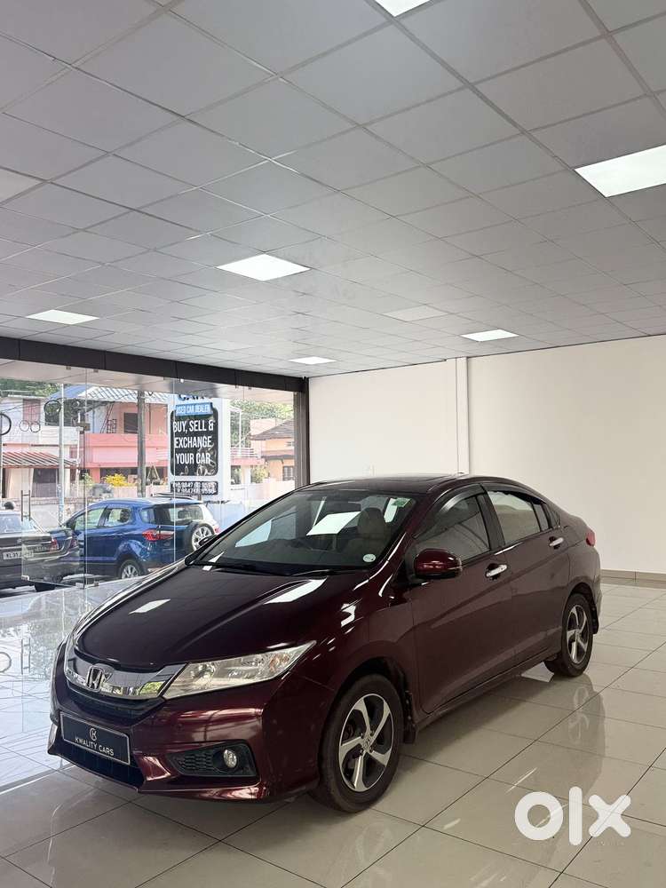 Honda City V At I-vtec, 2015, Petrol