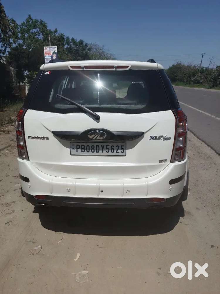 Mahindra Xuv500 W6 2018 Diesel 62000 Km Driven All Original