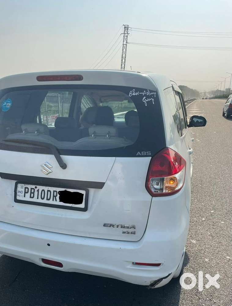 Maruti Suzuki Ertiga 2012 Diesel Well Maintained