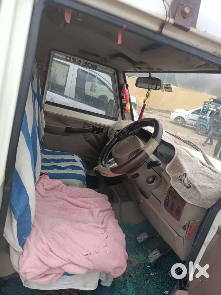 Mughe Gadi Bechna Hai Pasa Ki Jarurat Hai