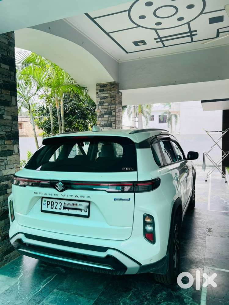 Maruti Suzuki Grand Vitara Petrol 2026