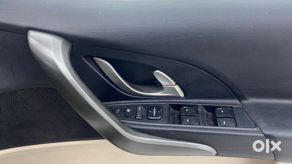 Mahindra Xuv500 W10 Awd, 2015, Diesel