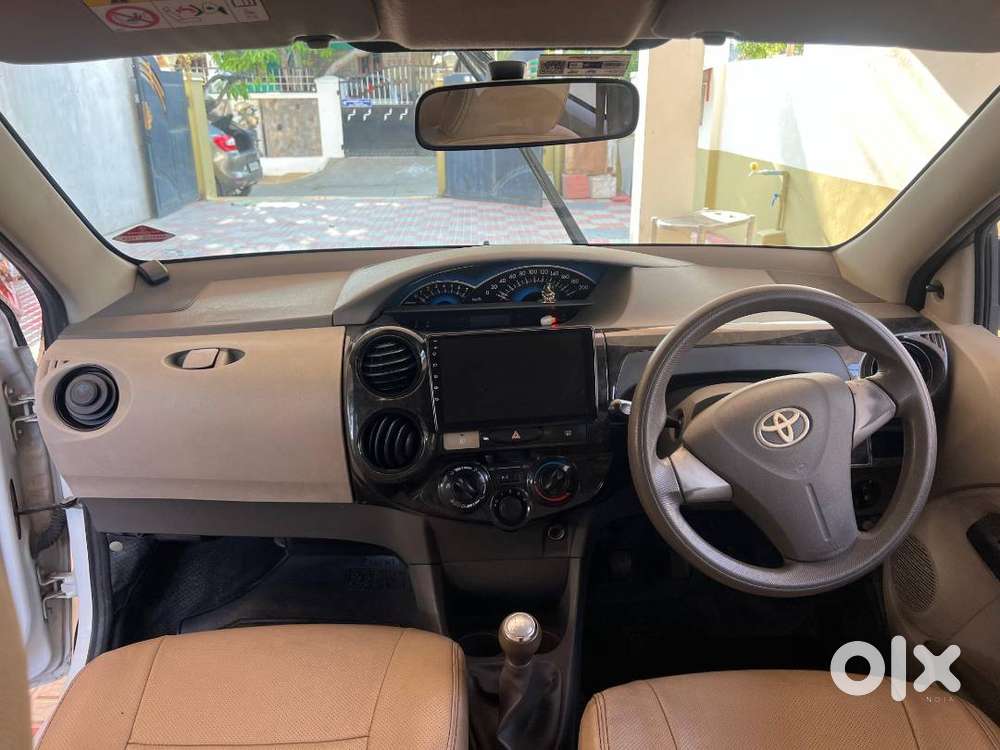 Toyota Etios Liva V Limited 2016