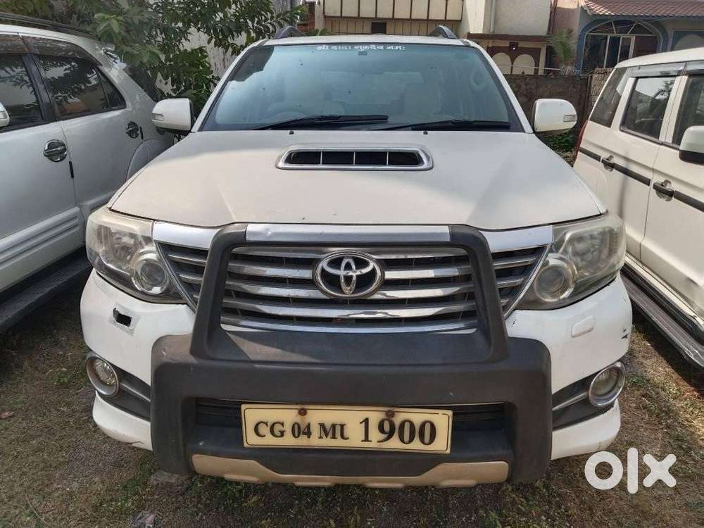 Toyota Fortuner 3.0 4x2 Mt, 2012, Diesel