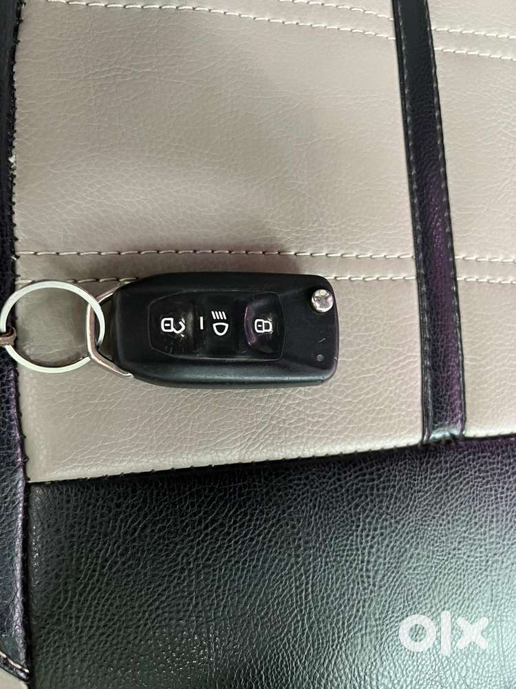 Tata Tiago Xz Opt, 2016, Petrol