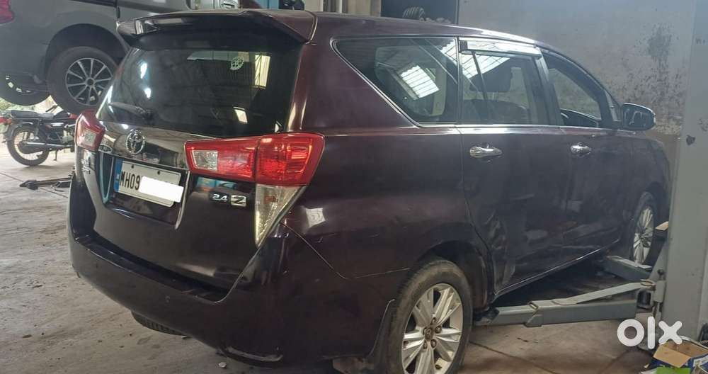 Toyota Innova Crysta 2.4 Z 7 Str, 2016, Diesel