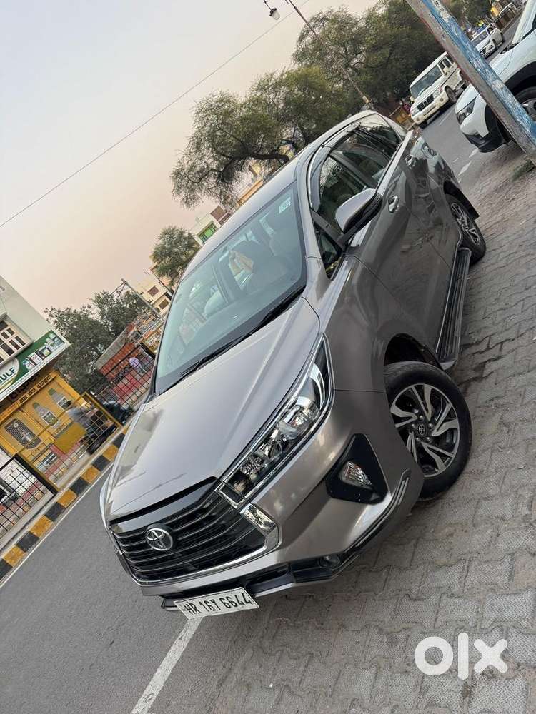Toyota Innova Crysta 2021 Diesel Well Maintained