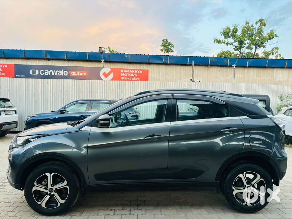 Tata Nexon 1.2 Revotron Xza Plus, 2022, Petrol