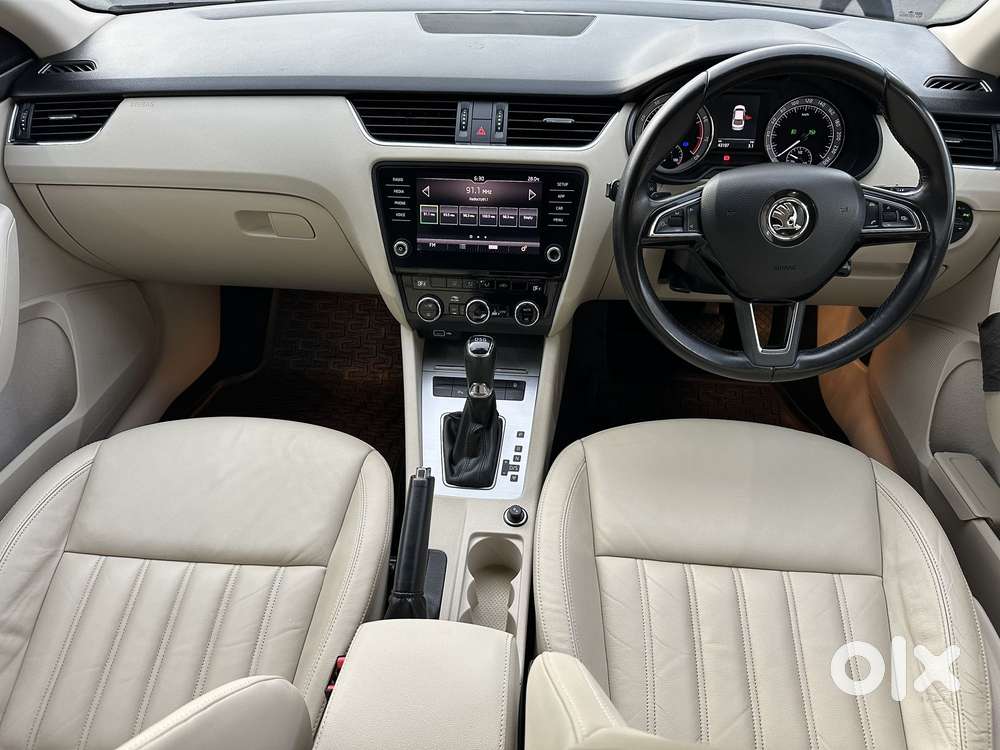 Skoda Octavia 1.8 Tsi Style Plus At, 2018, Petrol