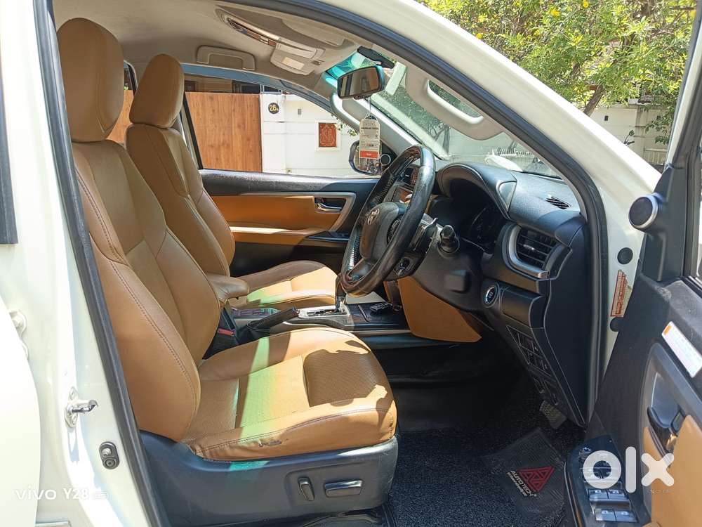 Toyota Fortuner 4x2 At 2.8 Diesel, 2022, Diesel