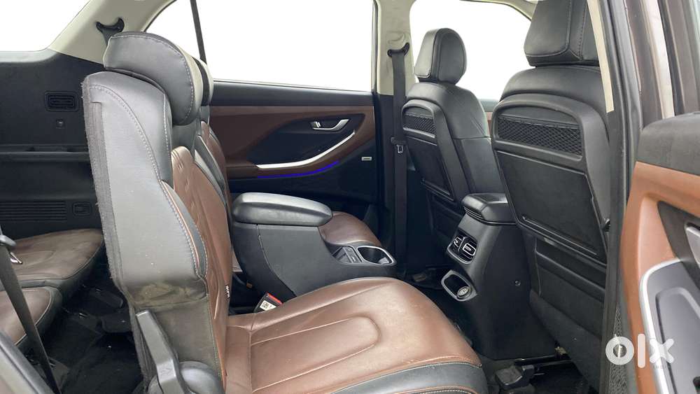 Hyundai Alcazar 2.0 Signature (o) Petrol At 6 Str, 2021, Petrol