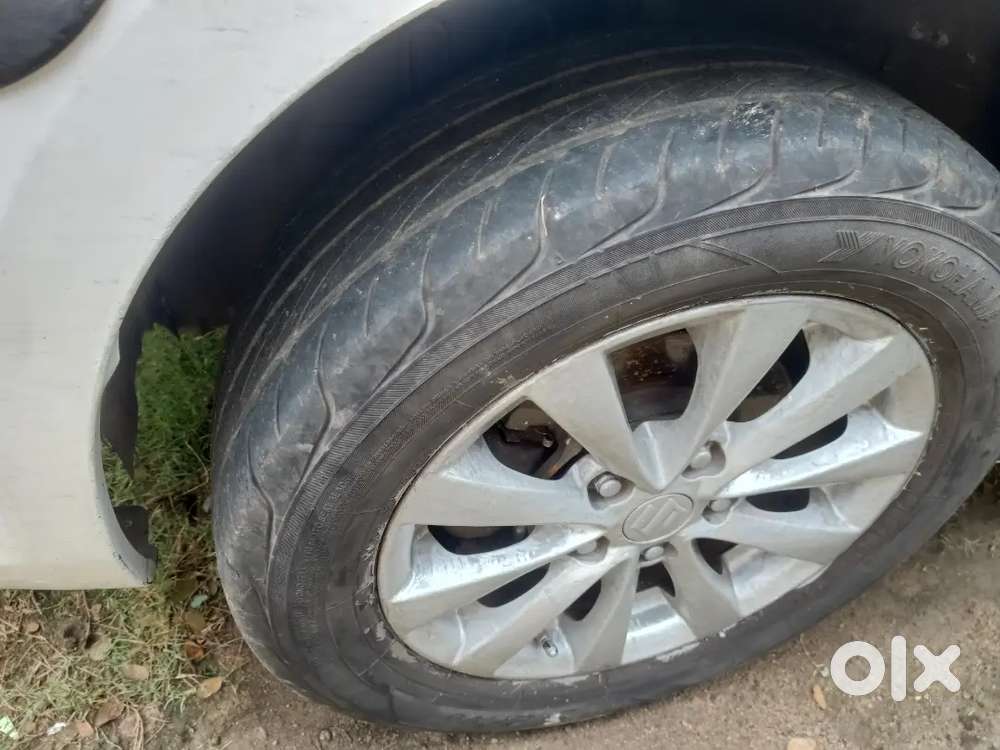 Maruti Suzuki Ertiga 2012