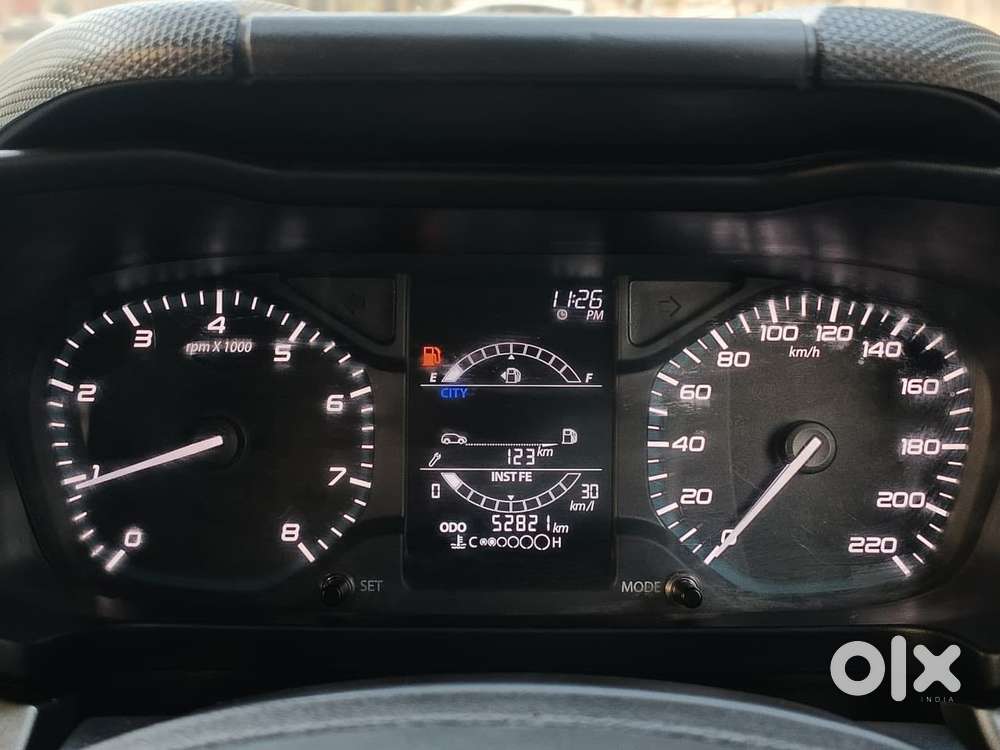 Tata Altroz 1.2 Xe, 2021, Petrol