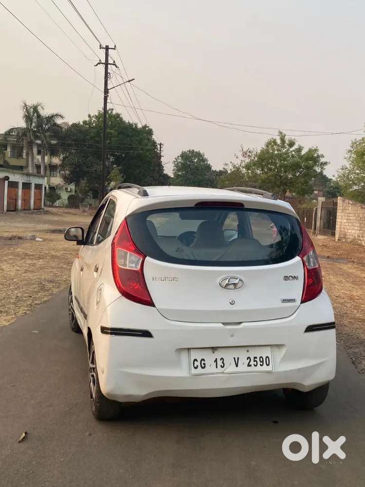 Hyundai Eon 2016 Petrol Well Maintained