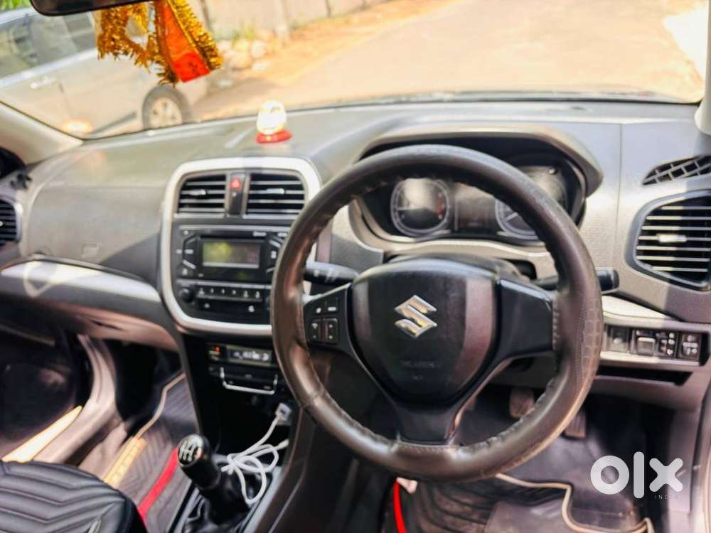 Maruti Suzuki Brezza 1.5 Vxi Smart Hybrid, 2021, Petrol