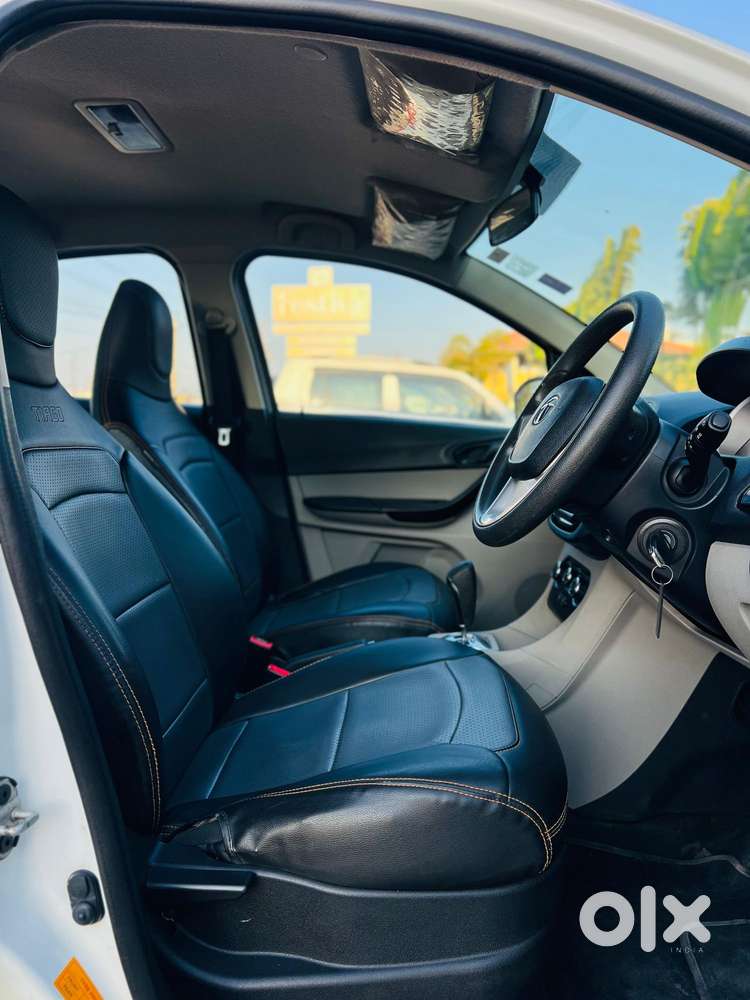 Tata Tiago 1.2 Revotron Xta, 2017, Petrol